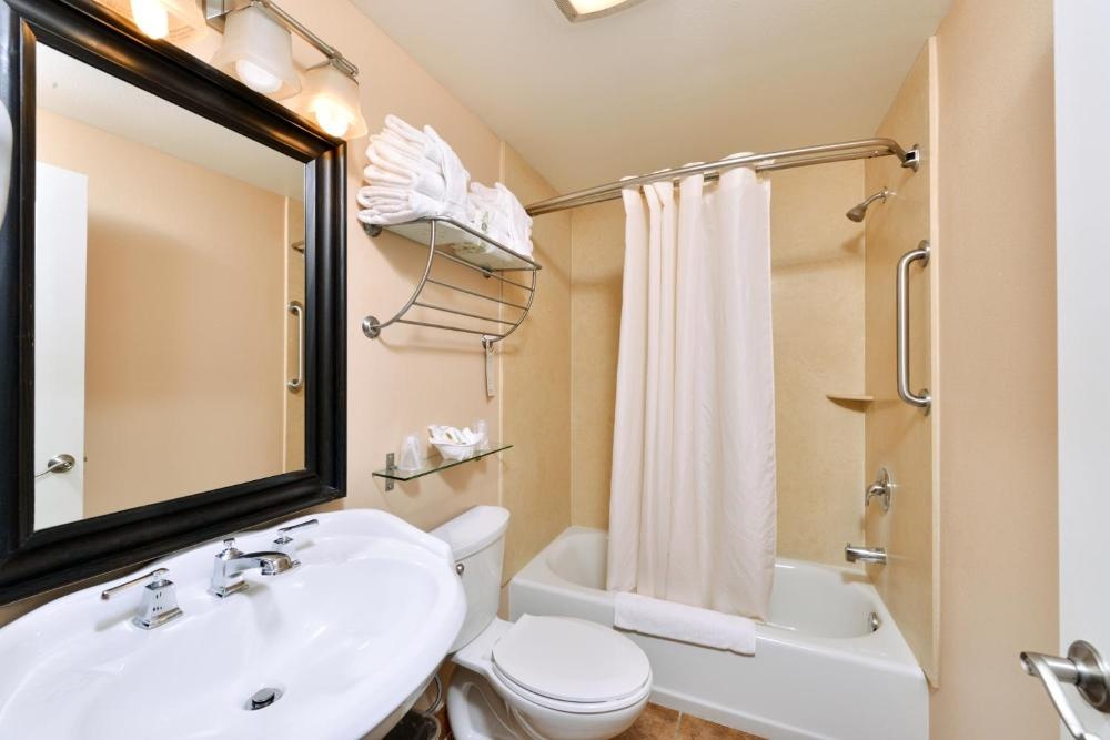 Dana Point Marina Inn