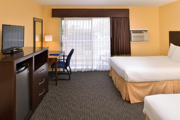Dana Point Marina Inn image 22